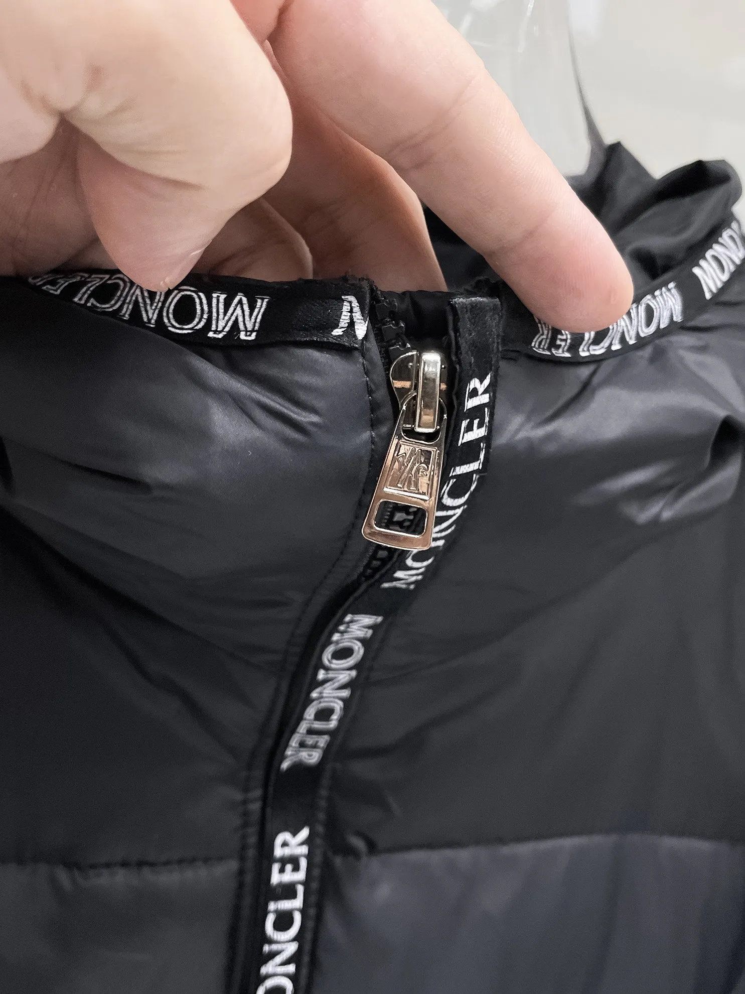 2026 New Arrival 。 Premium ， 90 Classic Logo ， ， ，Lightweight ， ， ！ ， ！ ， ， ， 。 ， ， ， ， ， 。 ！ Same Style Series！Sizes：M-3XL